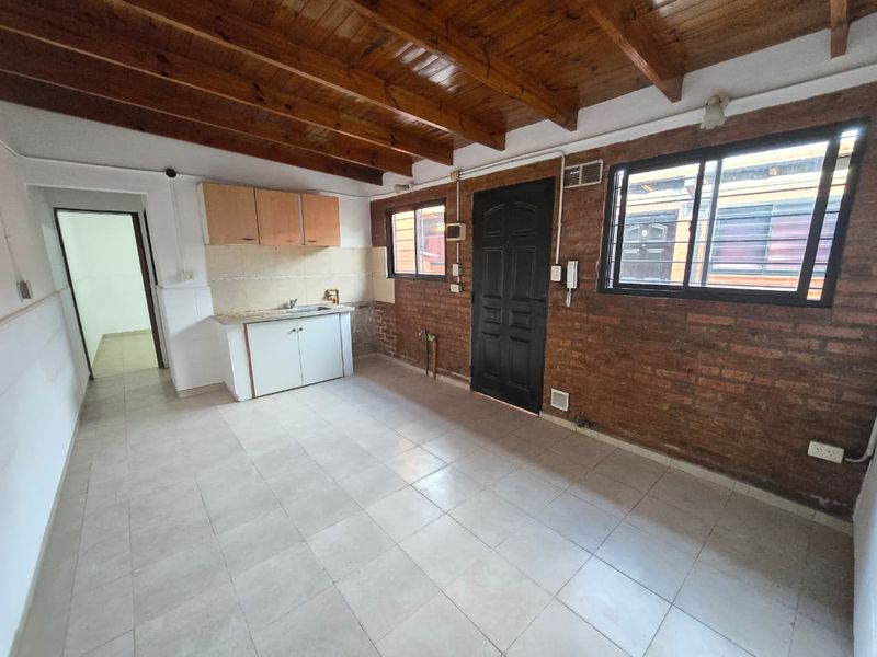 ALQUILER DE DEPARTAMENTO 3 AMBIENTES EN MONTE GRANDE
