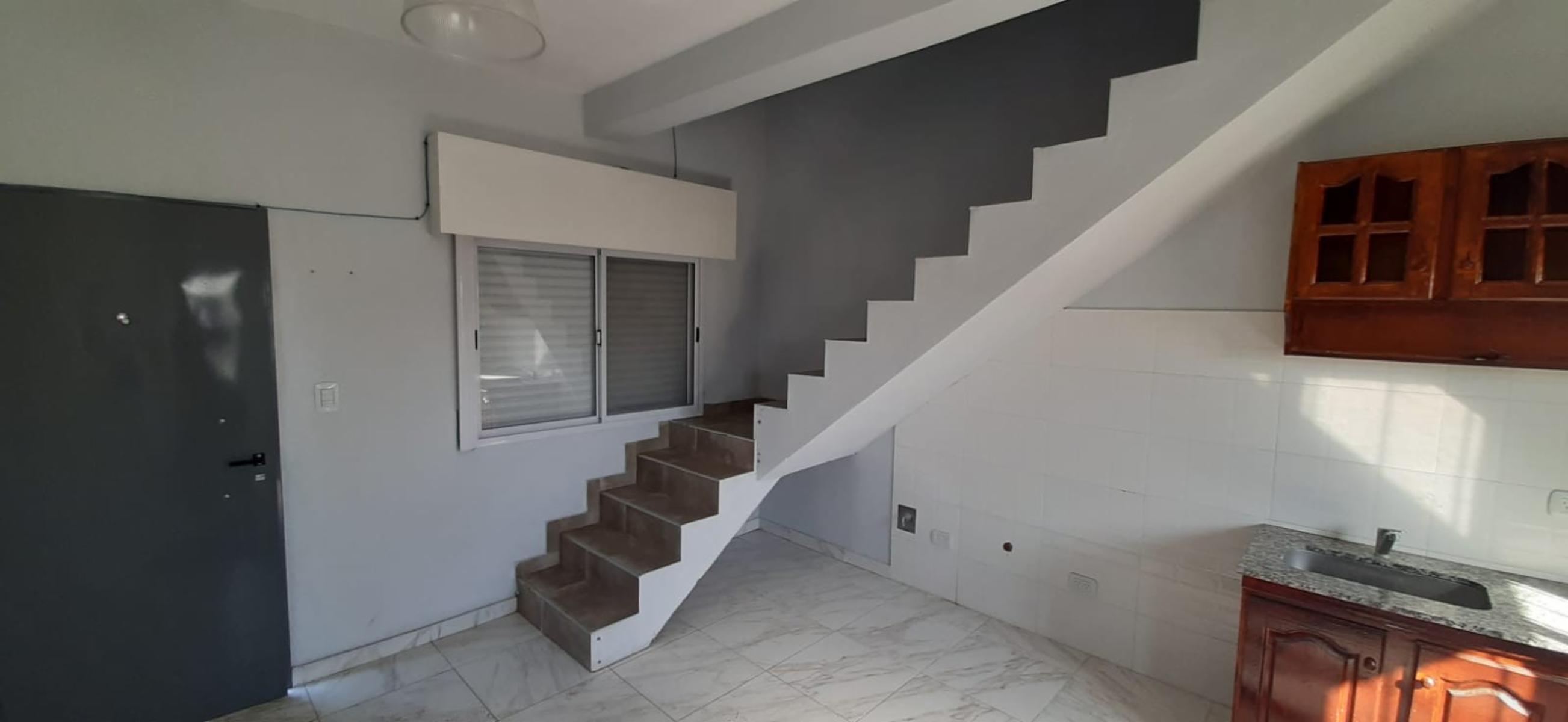 Departamento 2 Ambientes En Alquiler Villa Tesei Hurlingham 
